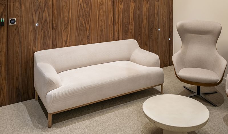 Maison Estrangin: where heritage and modernity meet on a Dickson floor