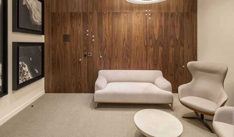 Maison Estrangin: where heritage and modernity meet on a Dickson floor