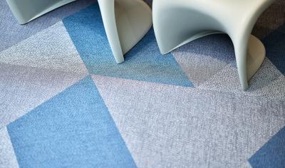 Instaldeco covers the floors of its showroom with our Mirage products