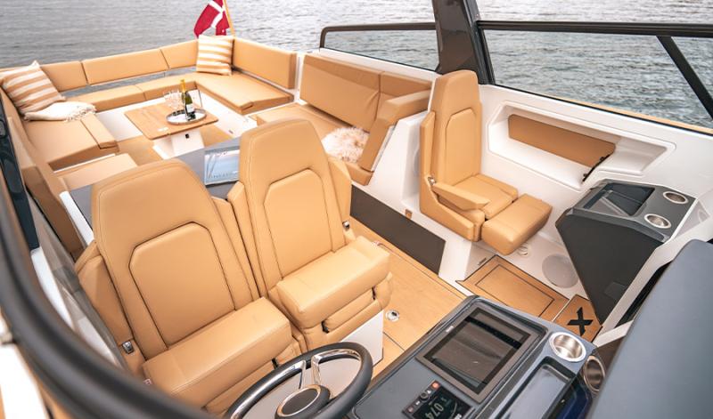 The X-Power 33C by X-Yachts
